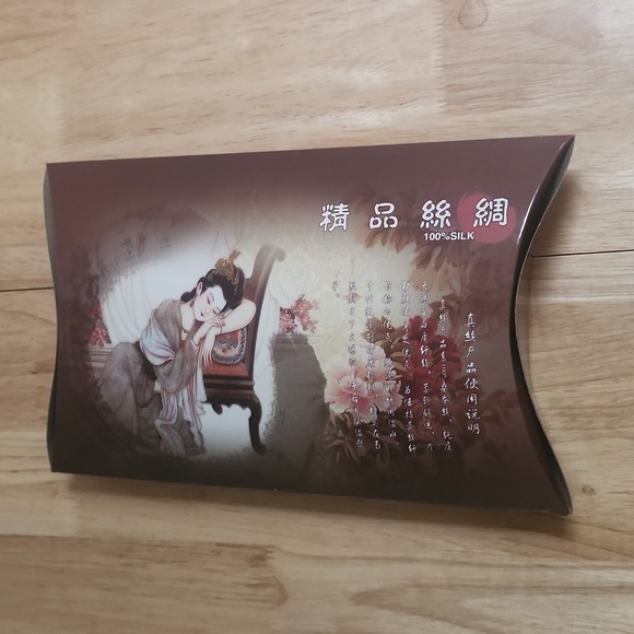 NEW Japanese Scarf - Picture 5 of 7